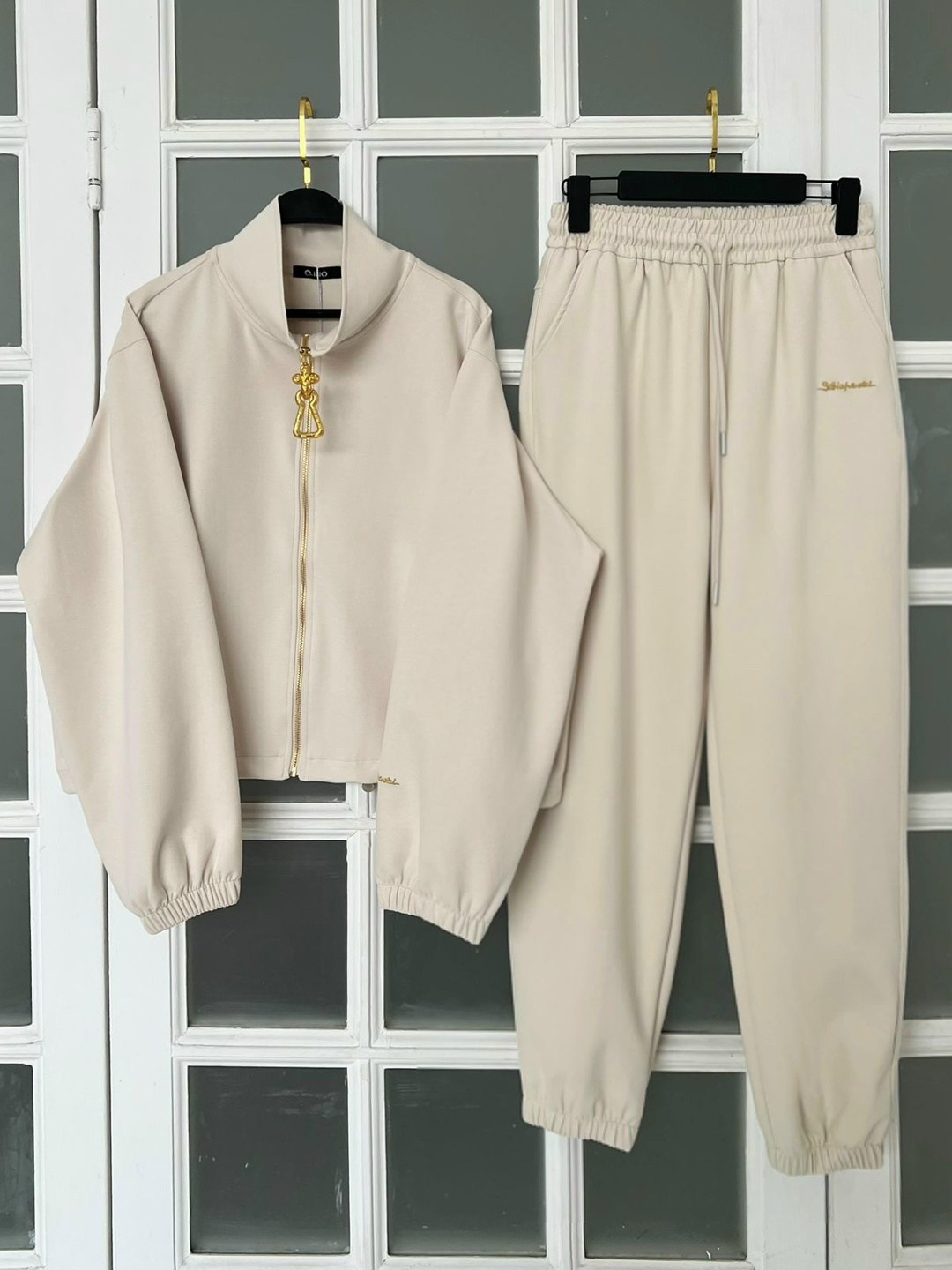 женский спортивный костюм,спортивный костюм,женский костюм,костюм,женский костюм двойка