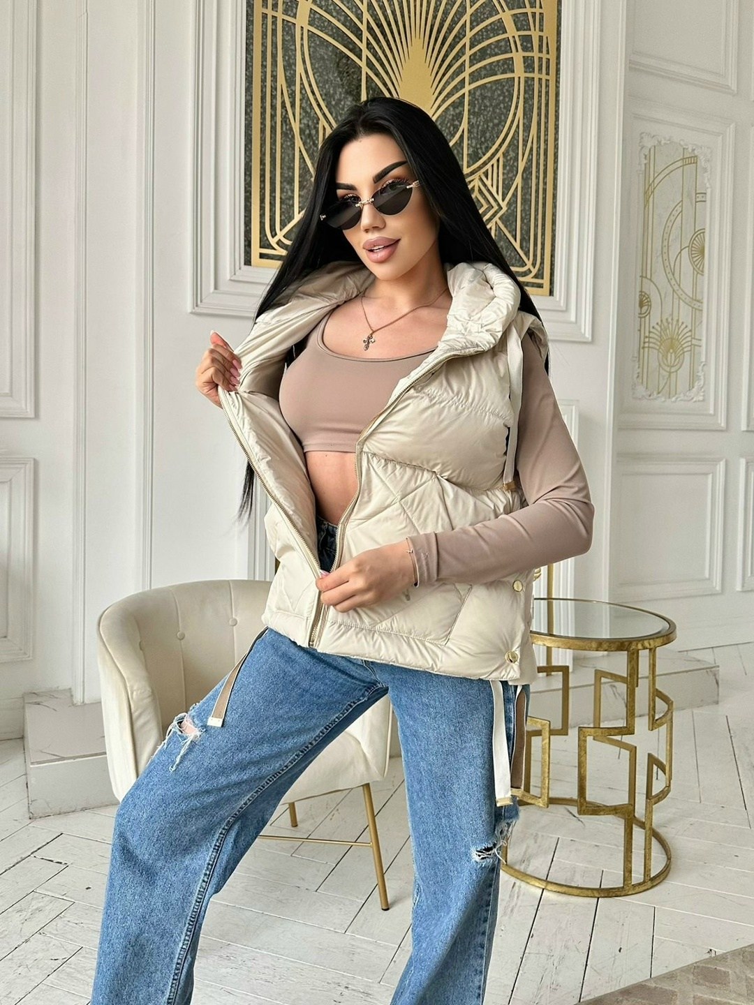 жилетка женская,жилетка с капюшоном,женский жилет,жилет теплый,жилетка