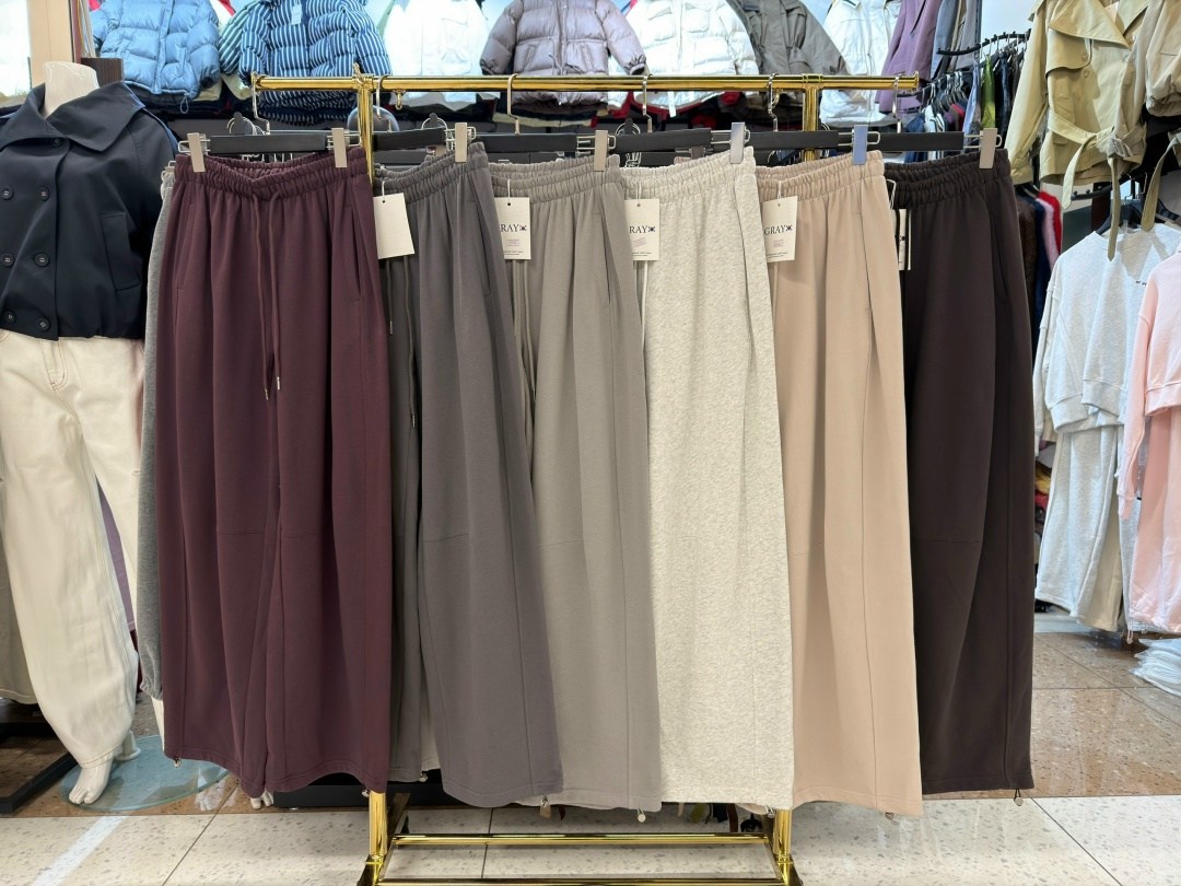 брюки свободные,брюки с широкими штанинами,женские широкие брюки,широкие брюки,женский брюки