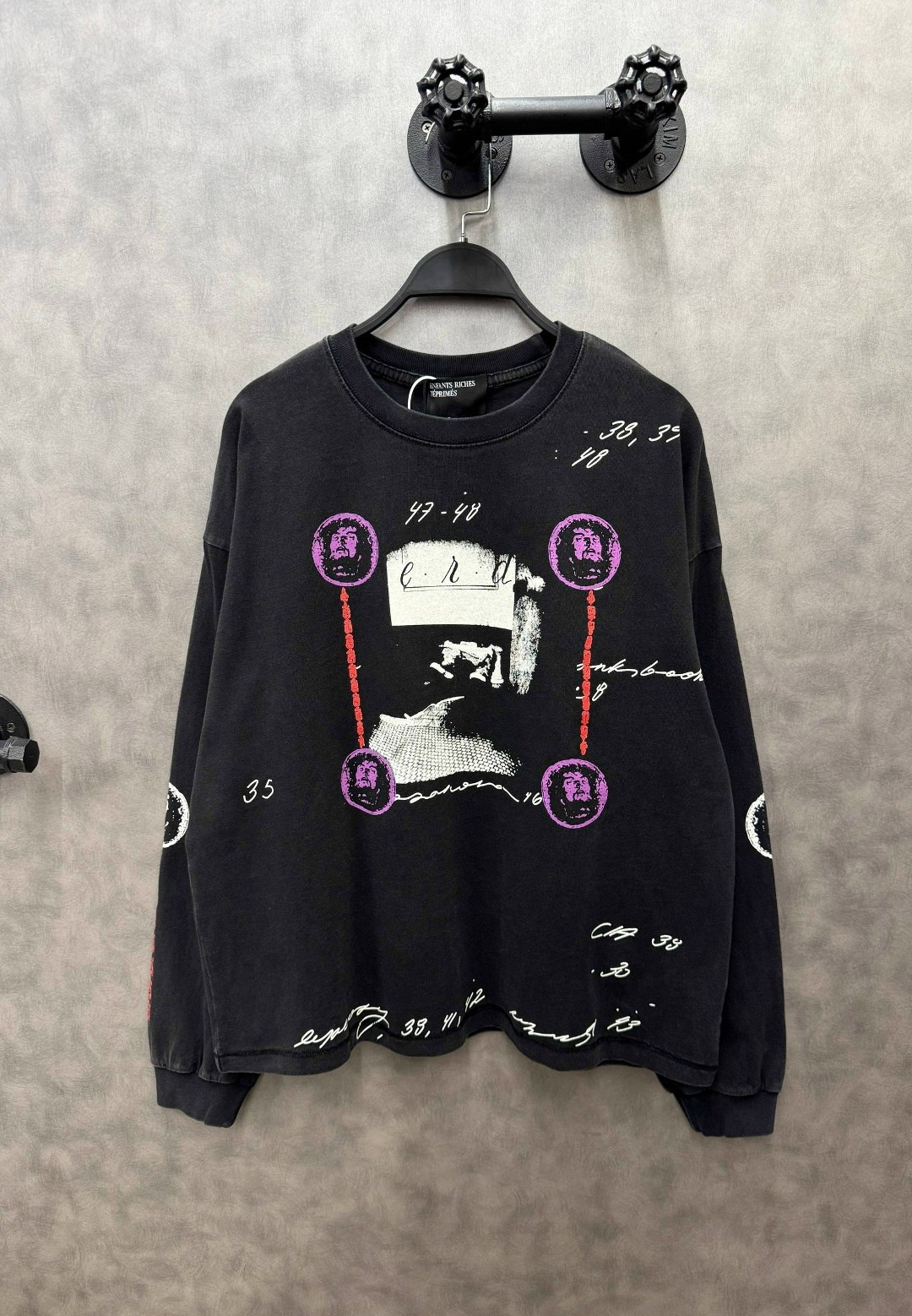 мужские свитшоты,стильный свитшот,свитшот оверсайз,свитшот и толстовка,дизайнерский свитер