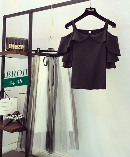 блузка с оборками,блузка шифоновая,блузка с открытыми плечами,женская шифоновая блузка,блузка с круглым вырезом