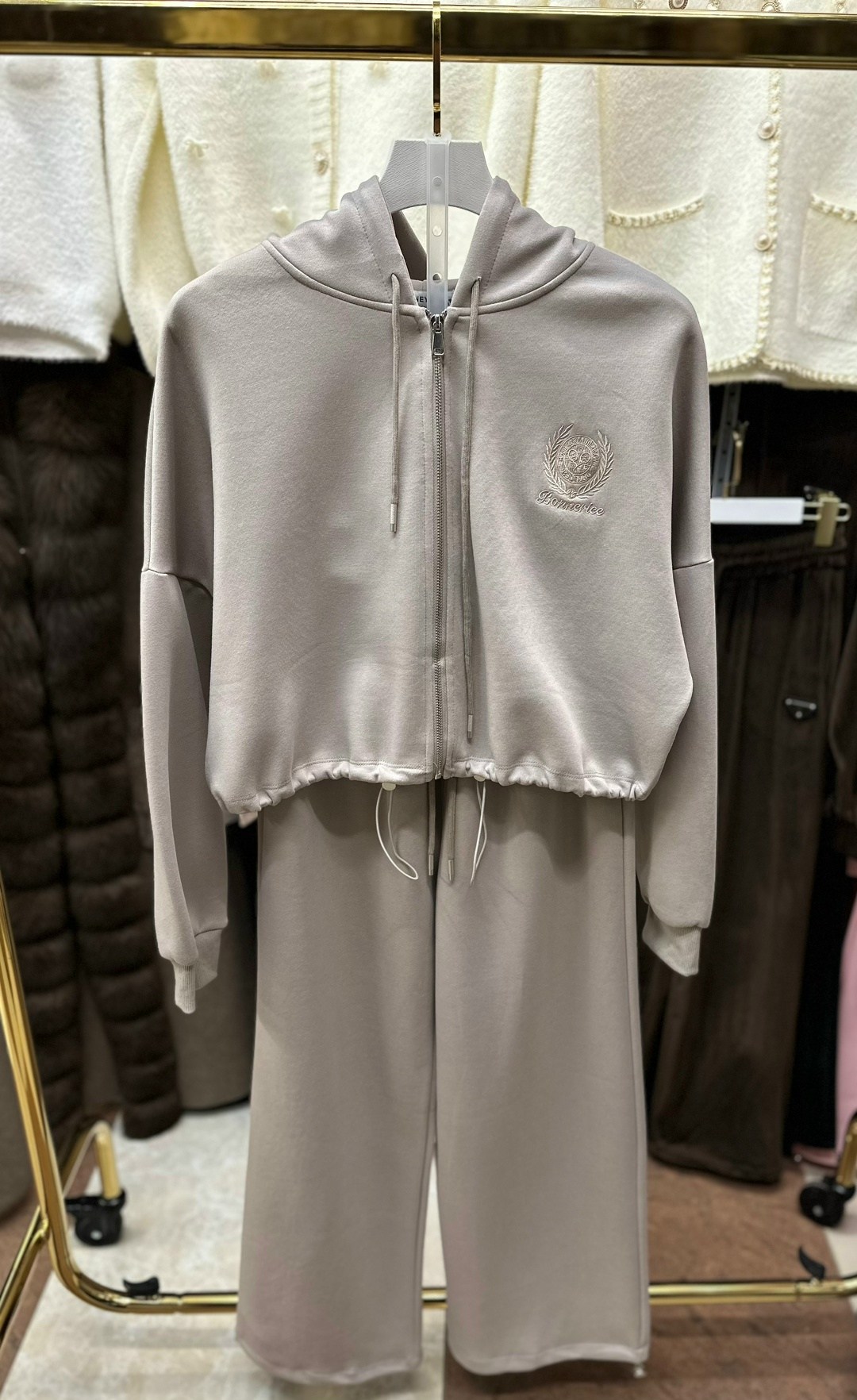 костюм женский спортивный,костюм спортивный,спортивные костюмы двойка,женские костюмы,спортивные костюмы