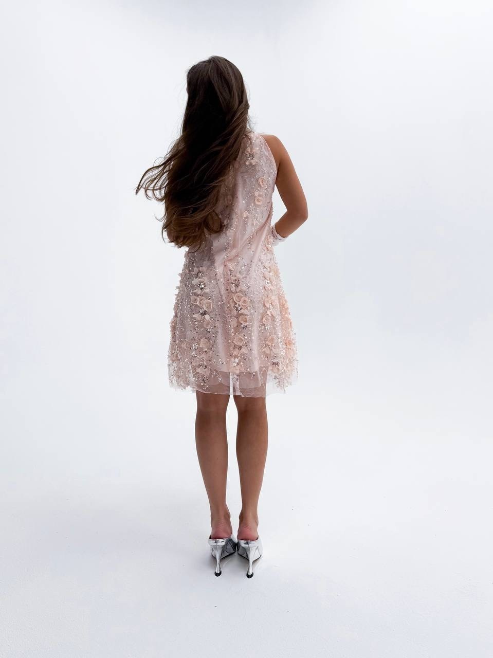 кружевное платье,платье с кружевами,платье на выпускной,платье,пудровое платье