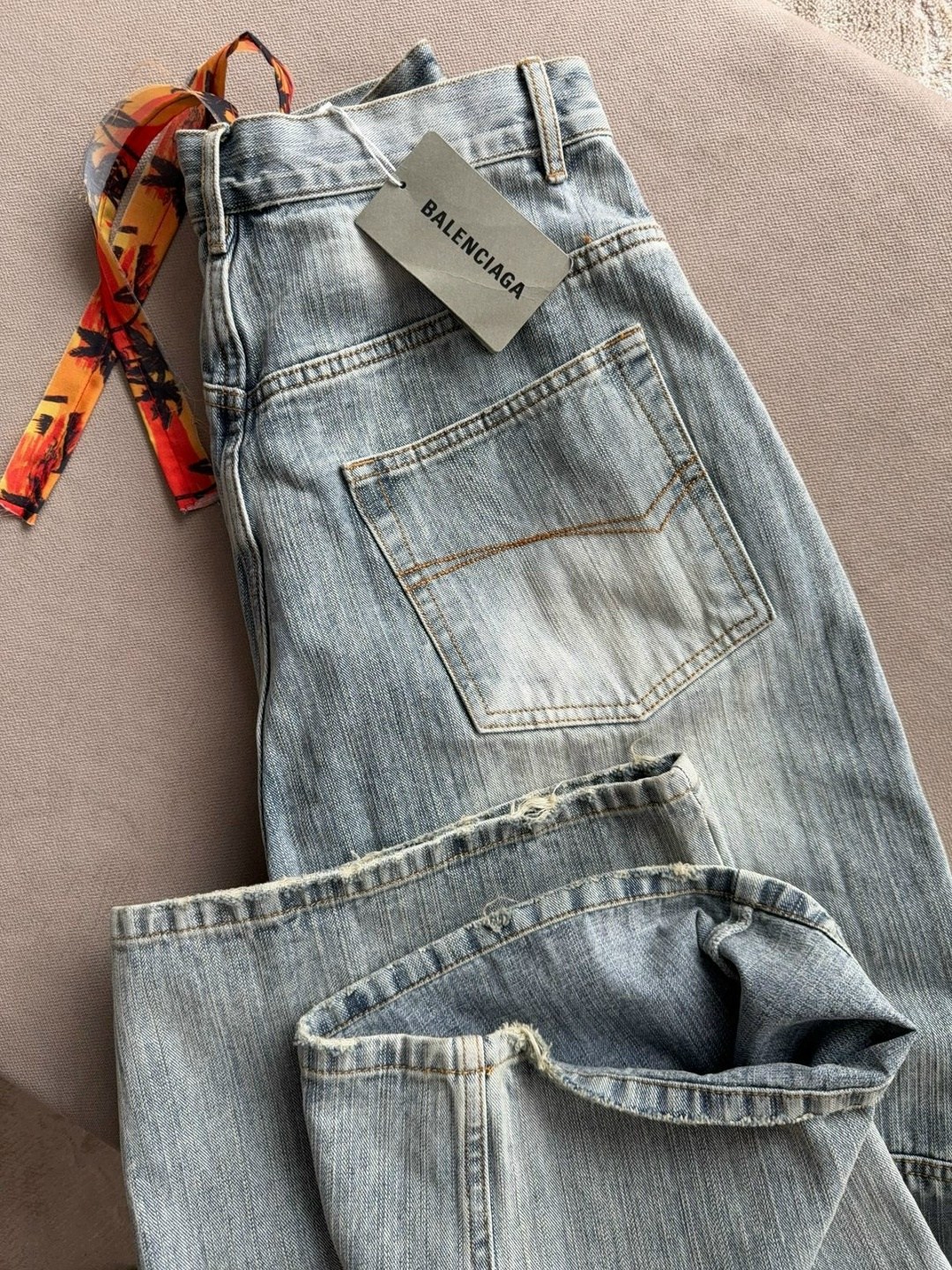 рубашка оверсайз,одежда оверсайз,джинсы оверсайз,женские плащи