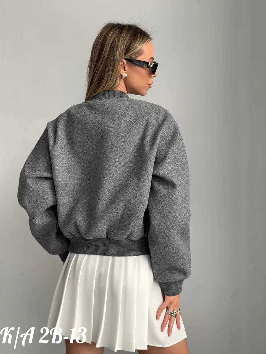 бомбер женский,бомбер куртка оверсайз драповая kira clo,бомбер женский оверсайз,женская куртка бомбер,бомбер драповый оверсайз vizual