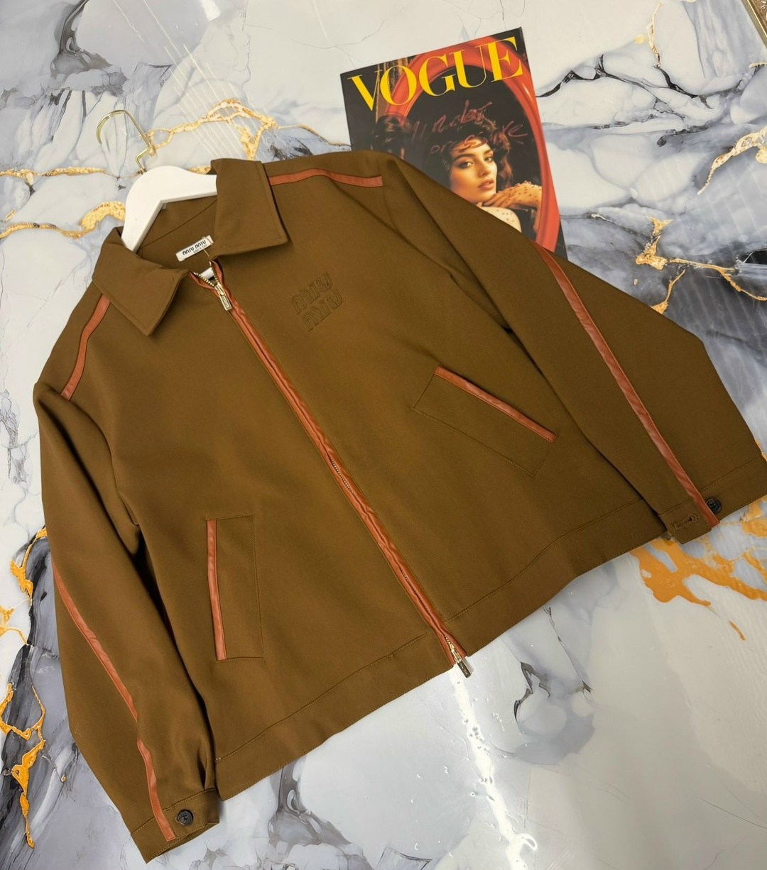 куртка burberry,куртка бомбер,куртка,коричневая куртка,короткая куртка