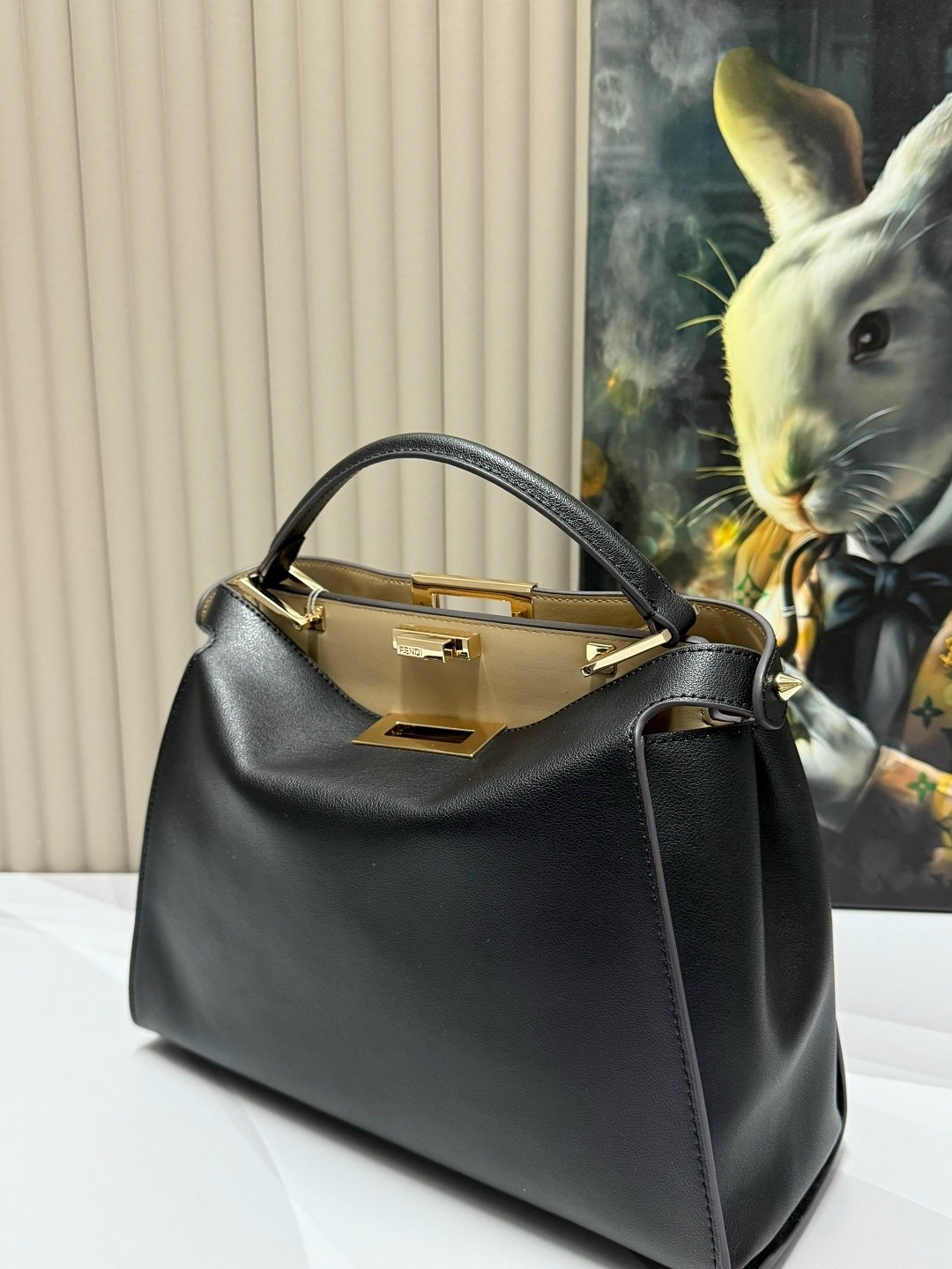 сумка fendi,сумка фенди,женская сумка fendi,сумка fendi peekaboo,сумка фенди коричневая