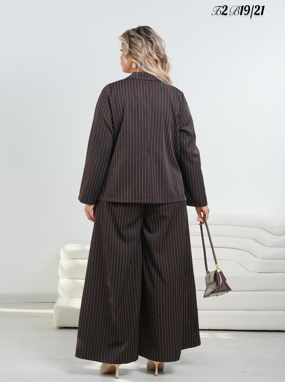 брюки женские арт. 71ш/черный в полоску,костюм брючный,брючный костюм женский,костюм брючный для женщин,брюки женские арт: 71ш/черный в полоску волтри