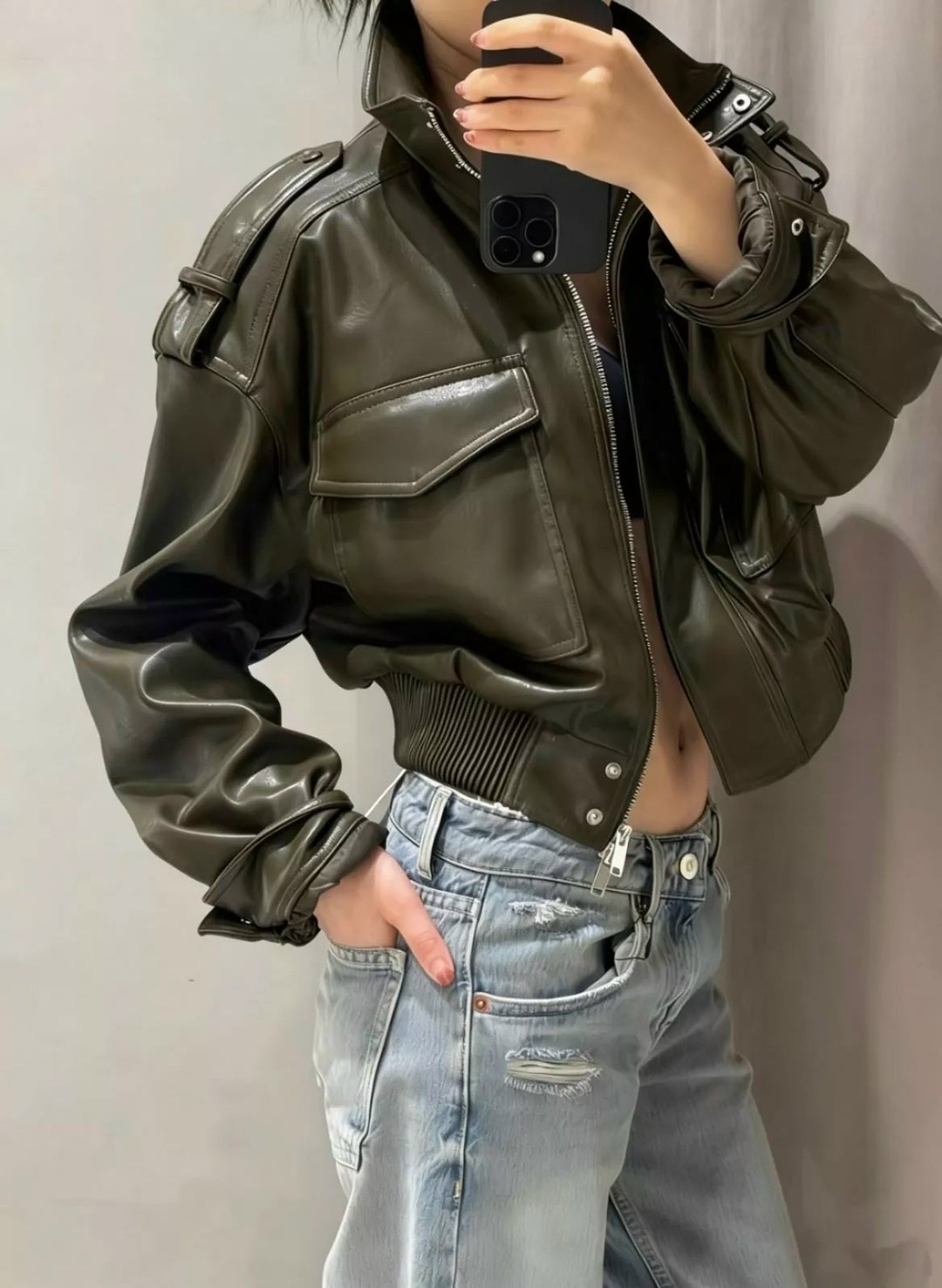 куртка кожаная,женская кожаная куртка,женская куртка-бомбер из искусственной кожи,куртка косуха,косуха кожаная куртка