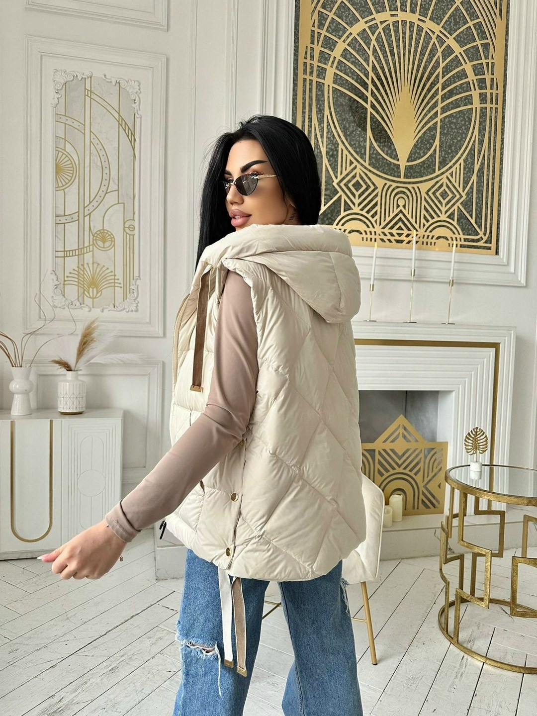 жилетка женская,жилетка с капюшоном,женский жилет,жилет теплый,жилетка