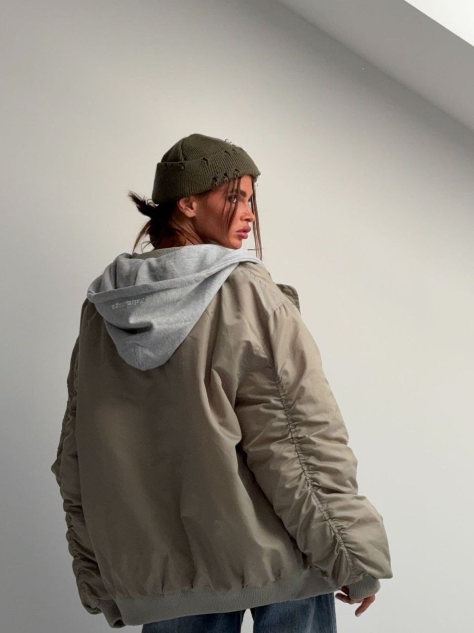 куртка оверсайз,куртка бомбер демисезонная с капюшоном оверсайз sevgi.brand,женская куртка,куртка демисезонная оверсайз,куртка бомбер оверсайз
