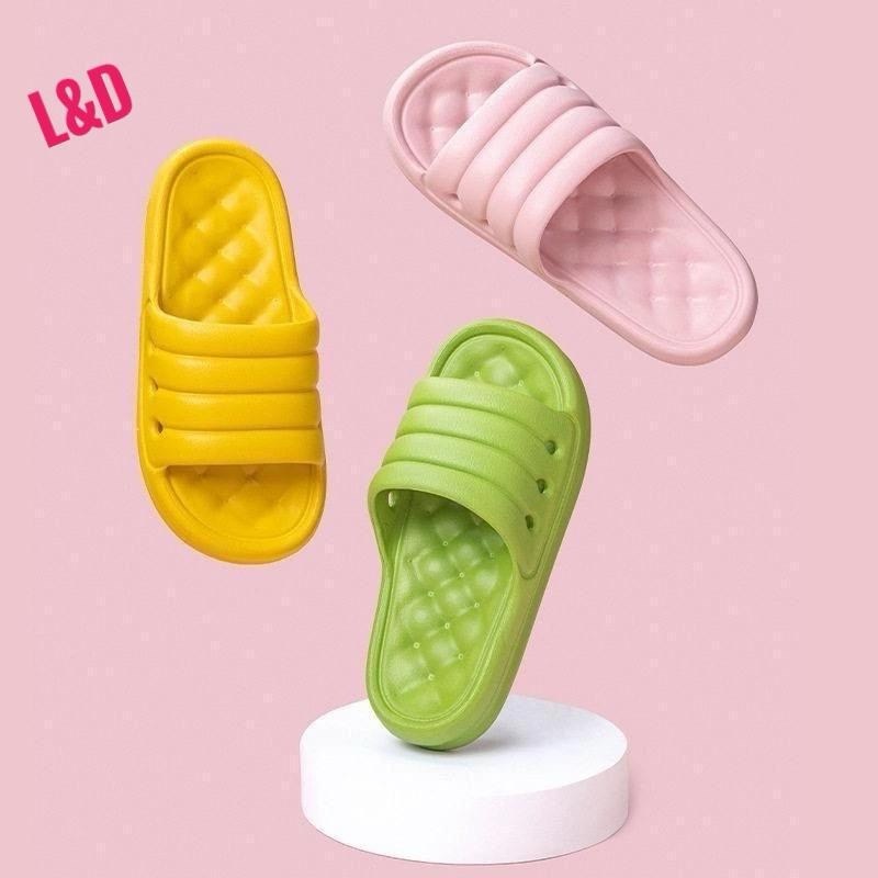 ,пластмассовые босоножки,пластиковые сандалии,пляжная , спортивная