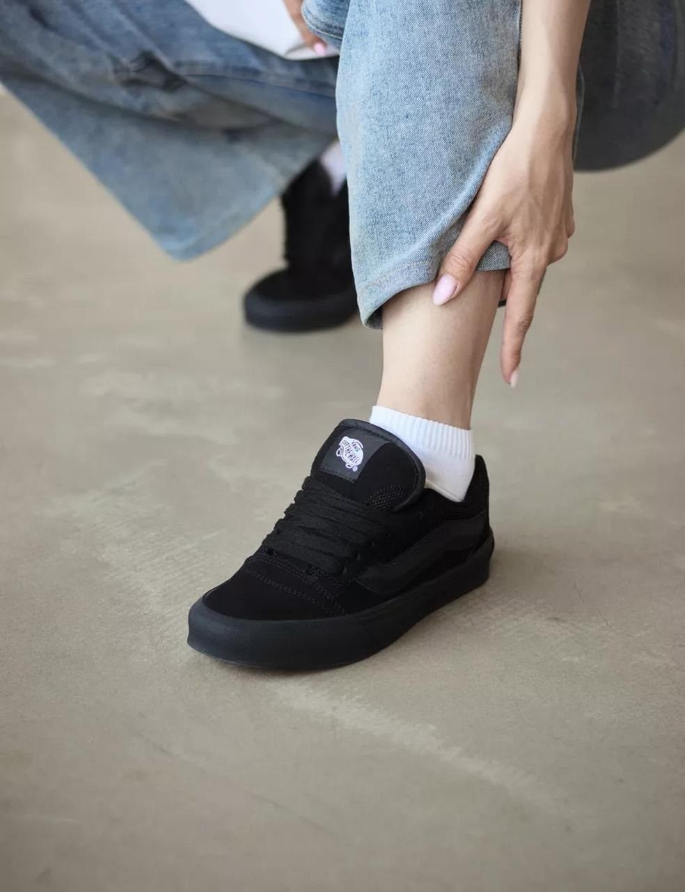 ,черные кроссовки,vans knu skool черные,вансы черные,кеды мужские vans knu skool черные