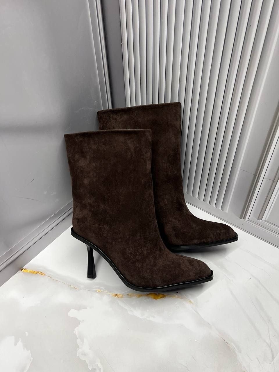 ботильоны замшевые,женские ботильоны,,ботильоны,ботильоны коричневые
