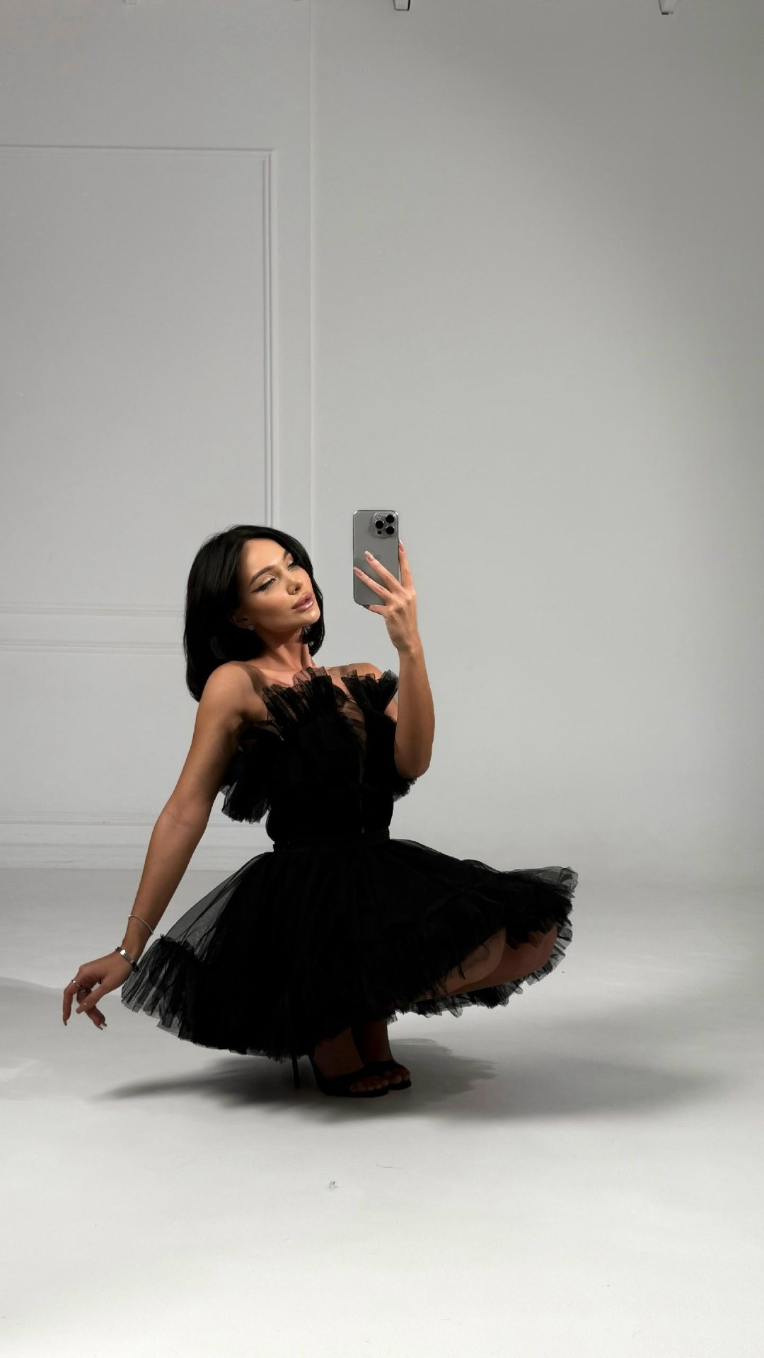 платье на выпускной,платье для фотосессии,вечернее платье,черное пышное тюлевое платье hi low,черное вечернее платье