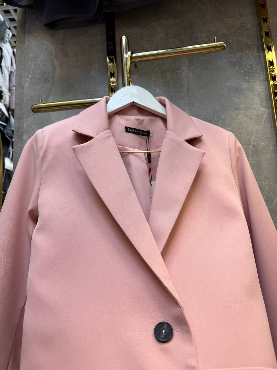 розовый наряд,розовые моды,розовая девушка,розовый стиль,розовый образ