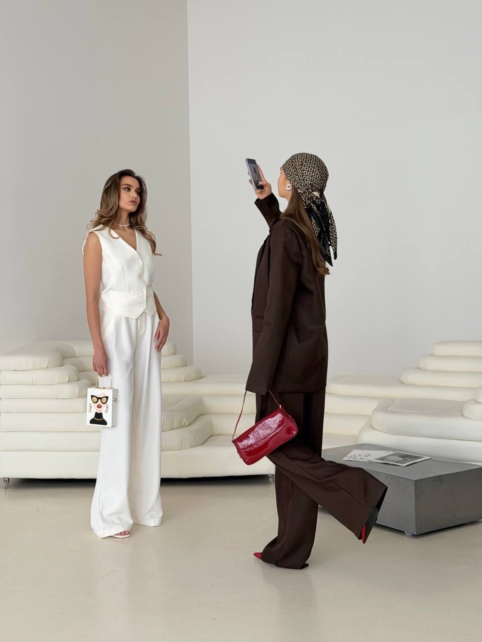 костюм брючный деловой с жилетом luxe allure,брючный костюм,костюм женский брючный,брючный костюм белый,брючный костюм женский офис