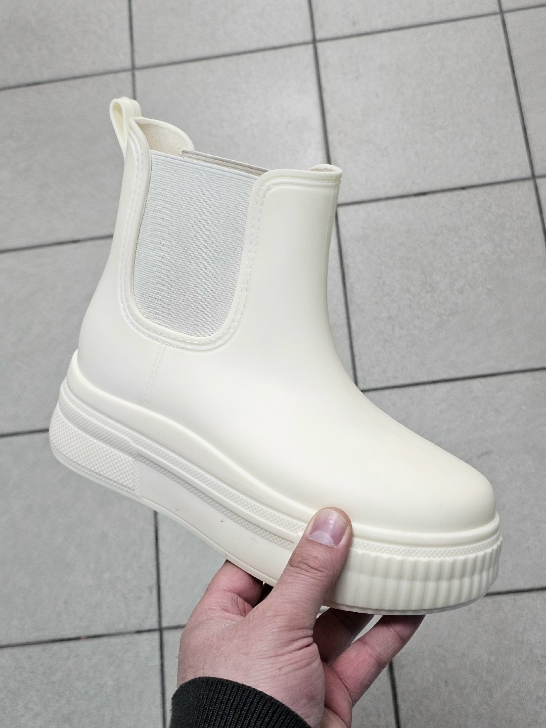 резиновые сапоги,резиновые полусапоги,женские резиновые сапоги,,полусапоги