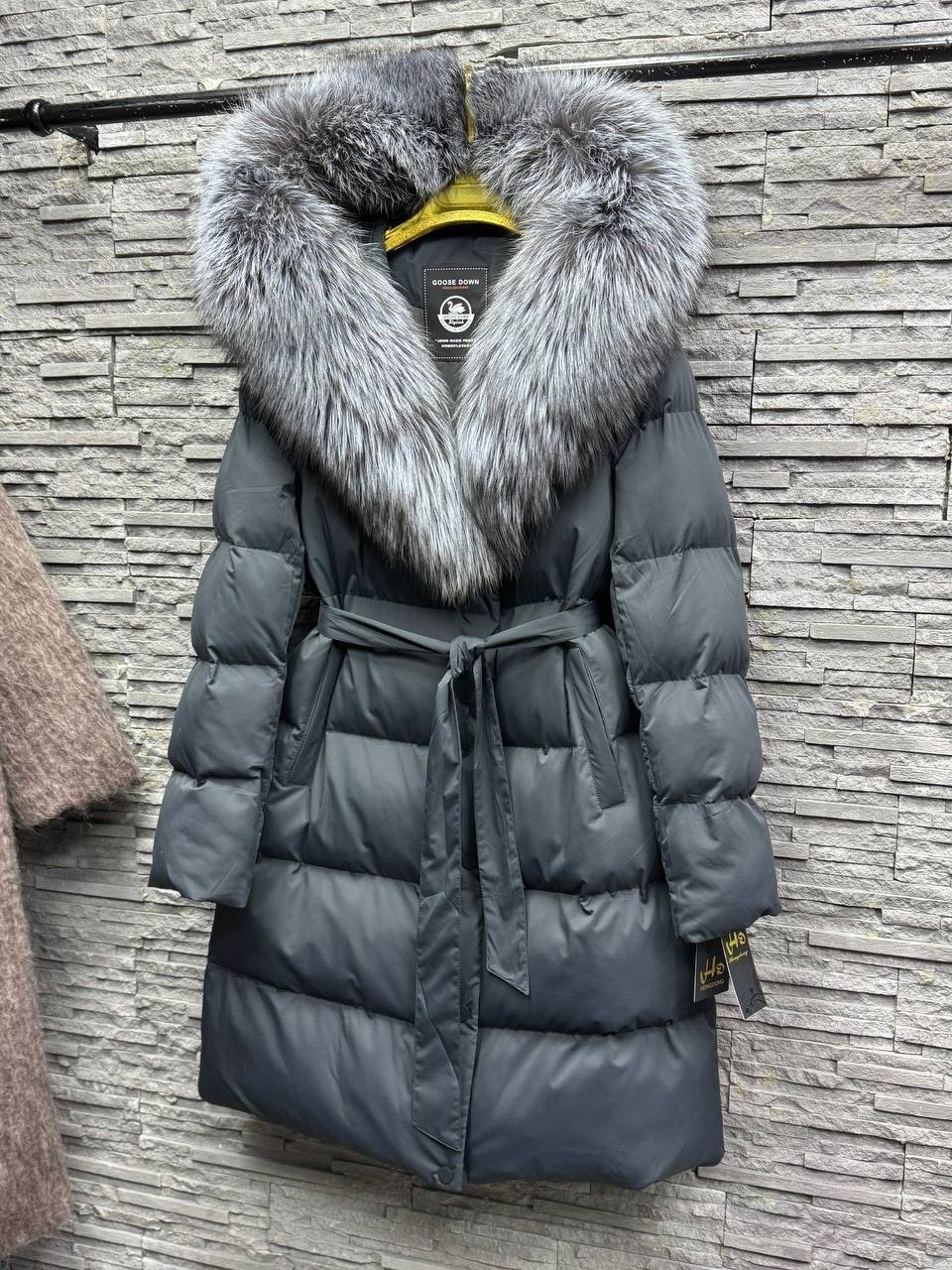 пуховик с натуральным мехом,пуховик женский с натуральным мехом,пуховик чернобурка,пуховик с мехом,пуховик с натуральным мехом чернобурки