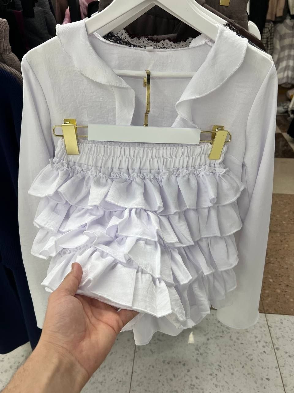 блузка с рюшами,блузка с оборками,блузка с рюшками,блузка нарядная,блузка с воланом