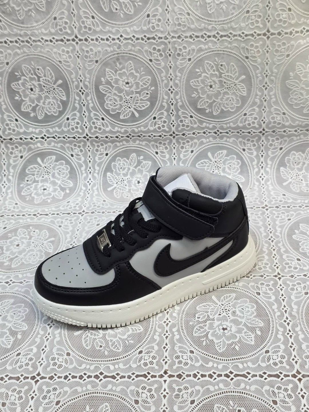 ,детские кроссовки,кроссовки эко кожа,кроссовки закрытые,детская