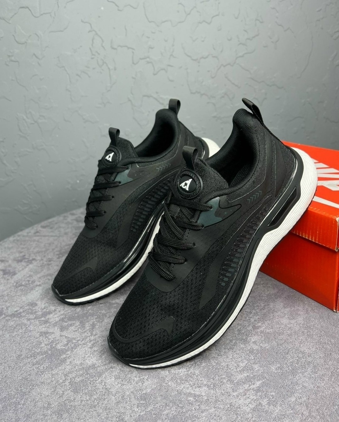 мужские кроссовки,спортивные мужские кроссовки,летние мужские кроссовки,осенние мужские кроссовки,кроссовки