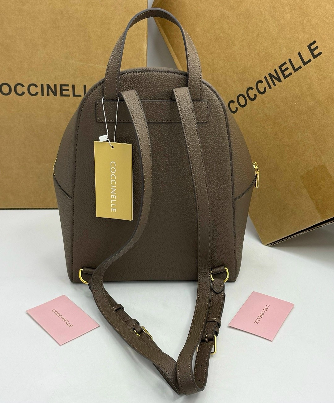 рюкзак coccinelle,женские рюкзаки,рюкзак,кожаные рюкзаки,бежевый рюкзак