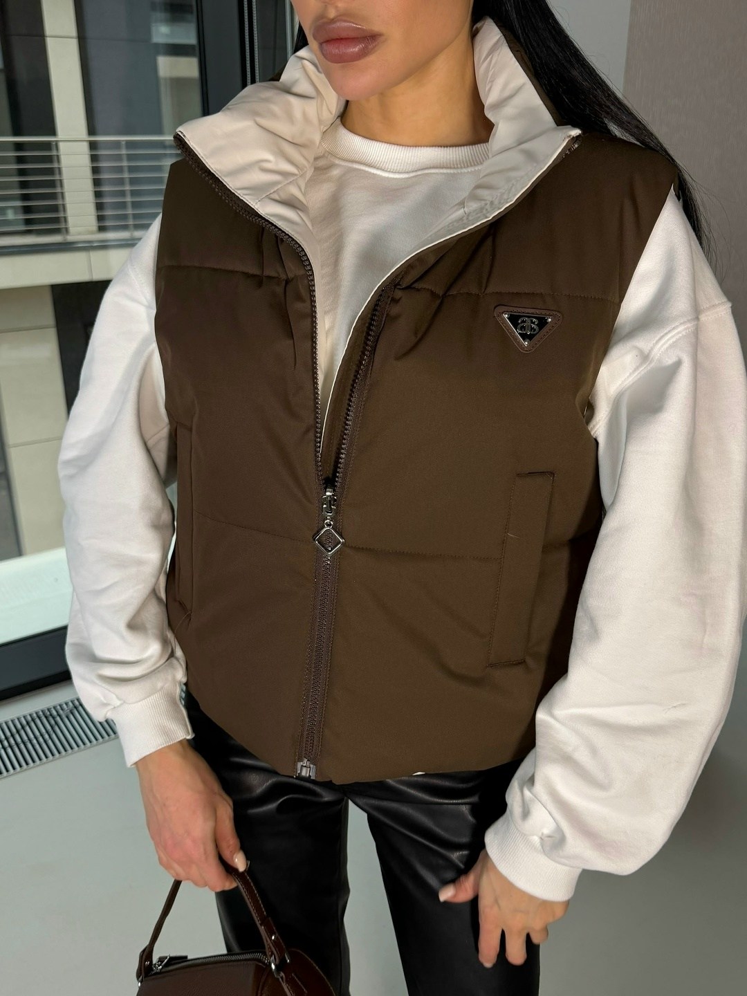 жилетка женская,жилетка,стильная жилетка,жилетка укороченная,демисезонная жилетка