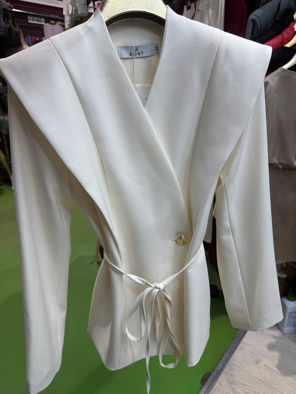 элегантное модное,костюм,женские костюмы,костюм платье