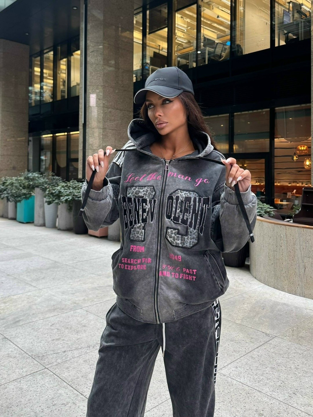 костюм спортивный женский,женские костюмы,женской одежды,спортивный костюм