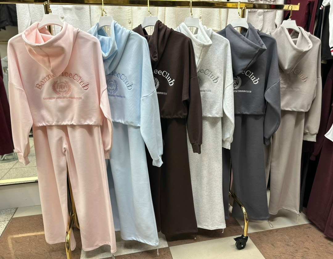 костюм женский спортивный,костюм спортивный,спортивные костюмы двойка,женские костюмы,спортивные костюмы