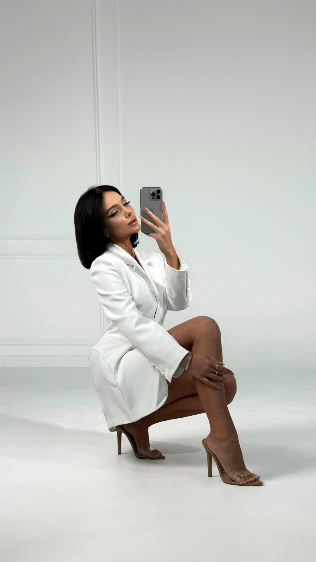 платье пиджак белое,платье пиджак,атласное платье с пиджаком,платье пиджак шеин,платье пиджак белое вечернее