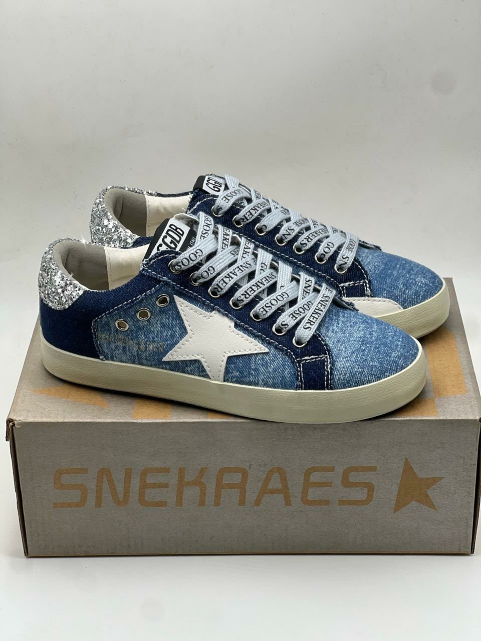 ,golden goose кеды,кроссовки golden goose,golden goose super star,кеды golden goose superstar