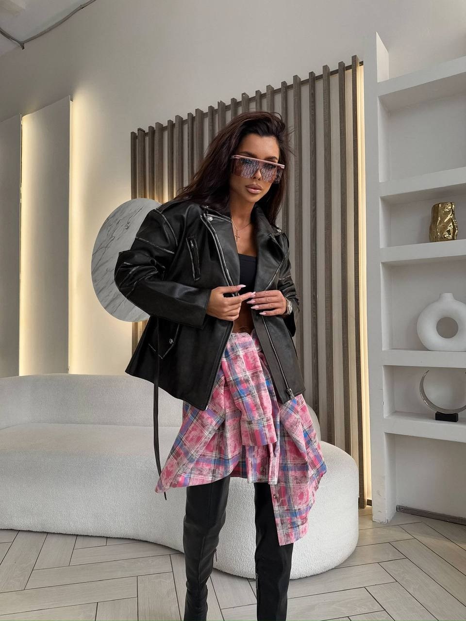 куртка бомбер оверсайз кожаная c&c fashion,куртка косуха,кожаная куртка косуха,женская куртка косуха,куртка косуха кожаная оверсайз