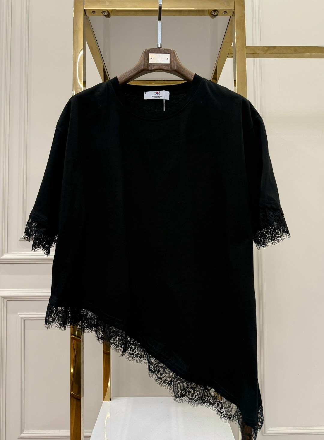 футболка с кружевами,футболки модные,футболка с оборками,футболка женская