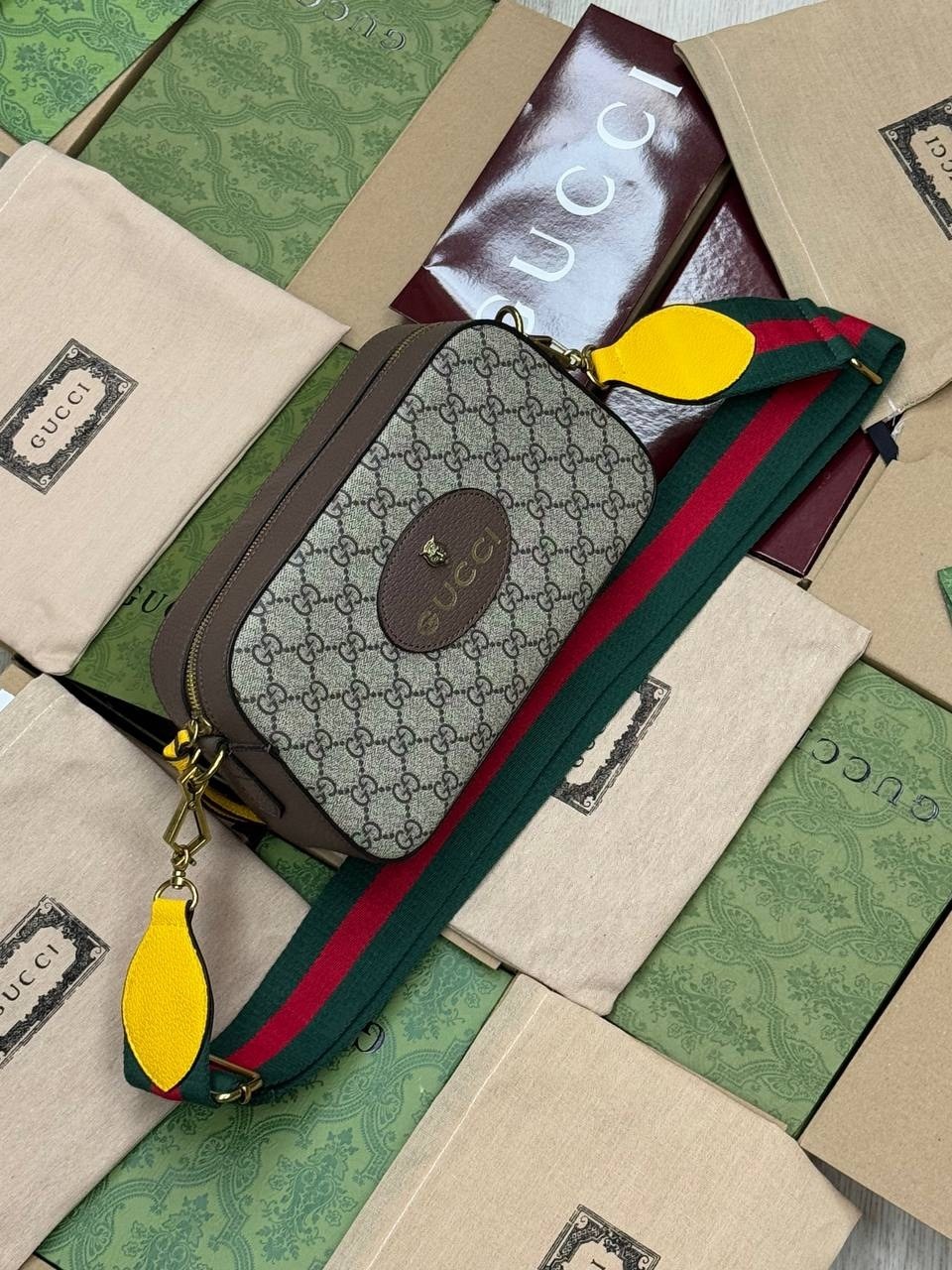 сумка gucci,гуччи сумка,gucci сумка на плечо,сумка gucci женская,сумка седло гуччи