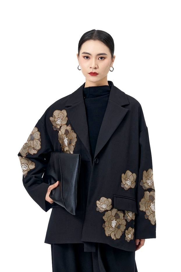 пальто модное,пальто с вышивкой,повседневная куртка,женское пальто