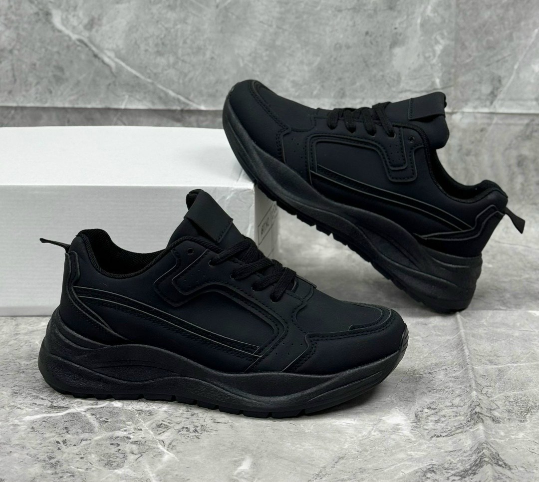 ,черные кроссовки,кроссовки женские,кроссовки эко,кроссовка