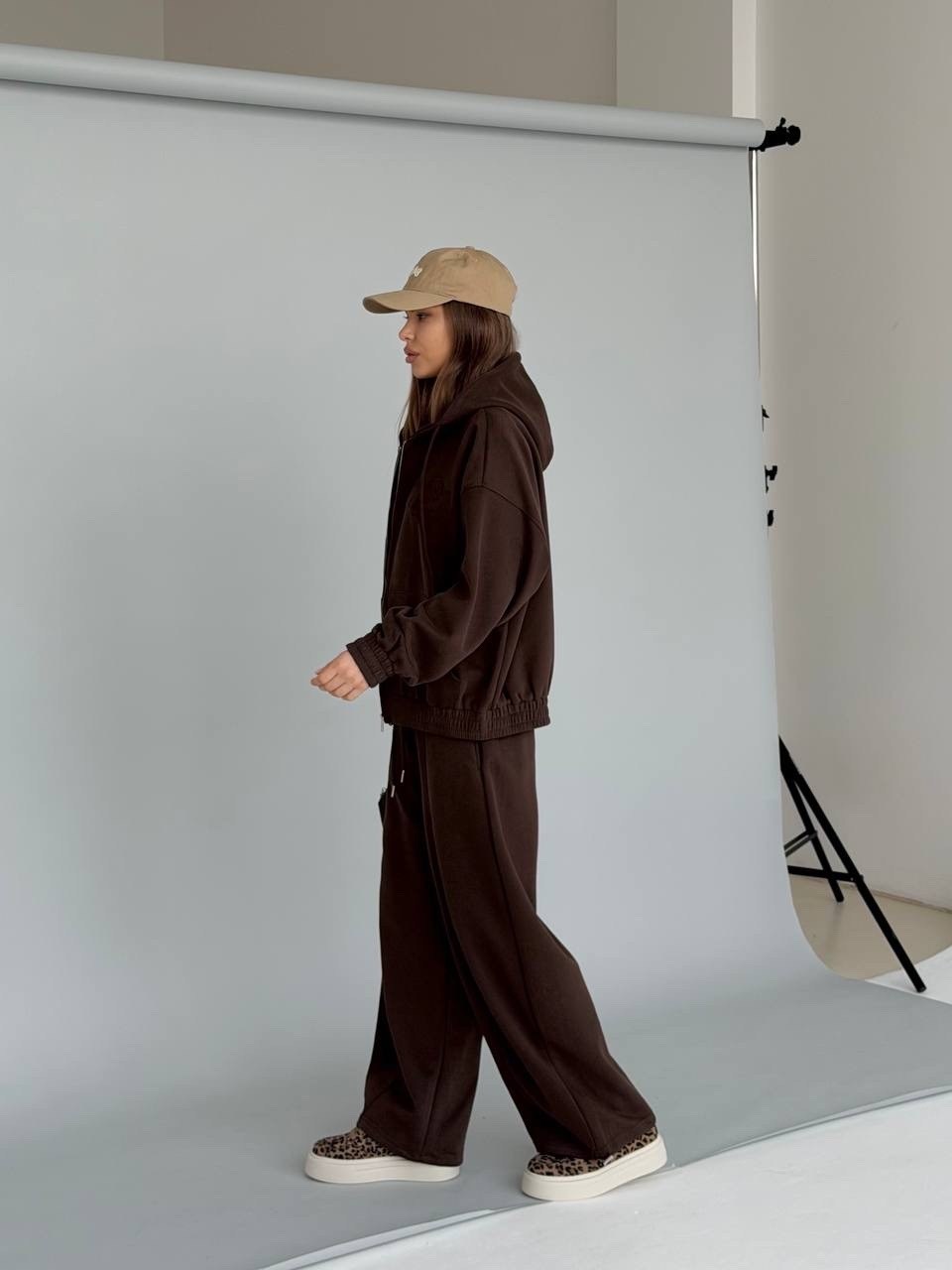 коричневый спортивный костюм с капюшоном moon,спортивный костюм,костюм с брюками,женский костюм