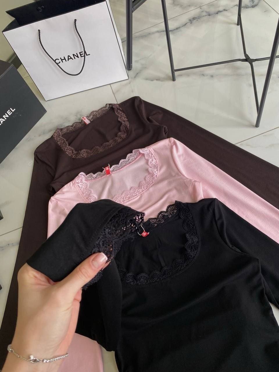 кофта женская,женская кофточка,кофточка,блузки,футболка с кружевной отделкой