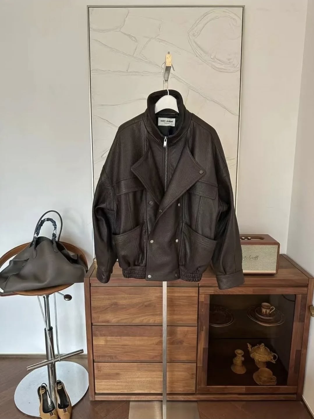 кожаная куртка saint laurent,кожаная куртка,женская кожаная куртка,косуха куртка,кожаная куртка оверсайз