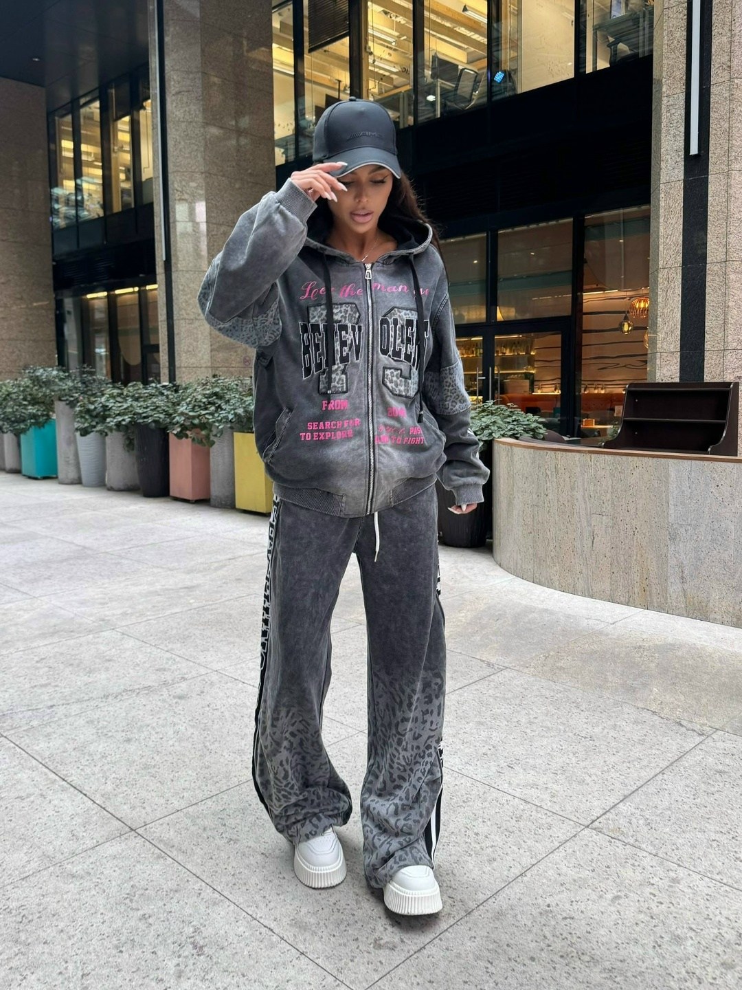 костюм спортивный женский,женские костюмы,женской одежды,спортивный костюм