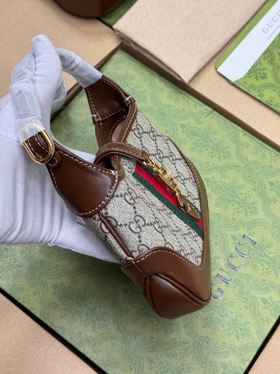 сумка женская gucci,сумка gucci,сумка gucci jackie,gucci сумка на плечо,сумка гуччи