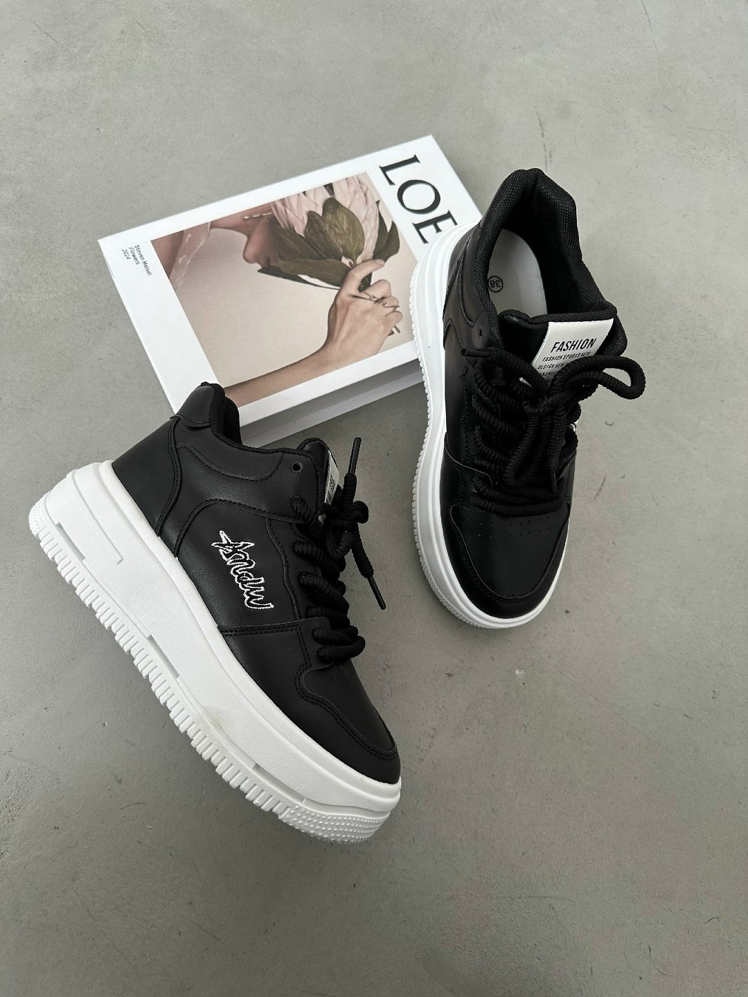 ,кроссовки женскиe, кроссовки,повседневные кроссовки,кроссовки кеды