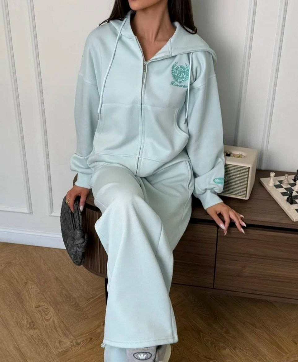 женский спортивный костюм,cпортивный костюм женский на флисе,костюм женский на флисе,спортивные костюмы на флисе,спортивный костюм