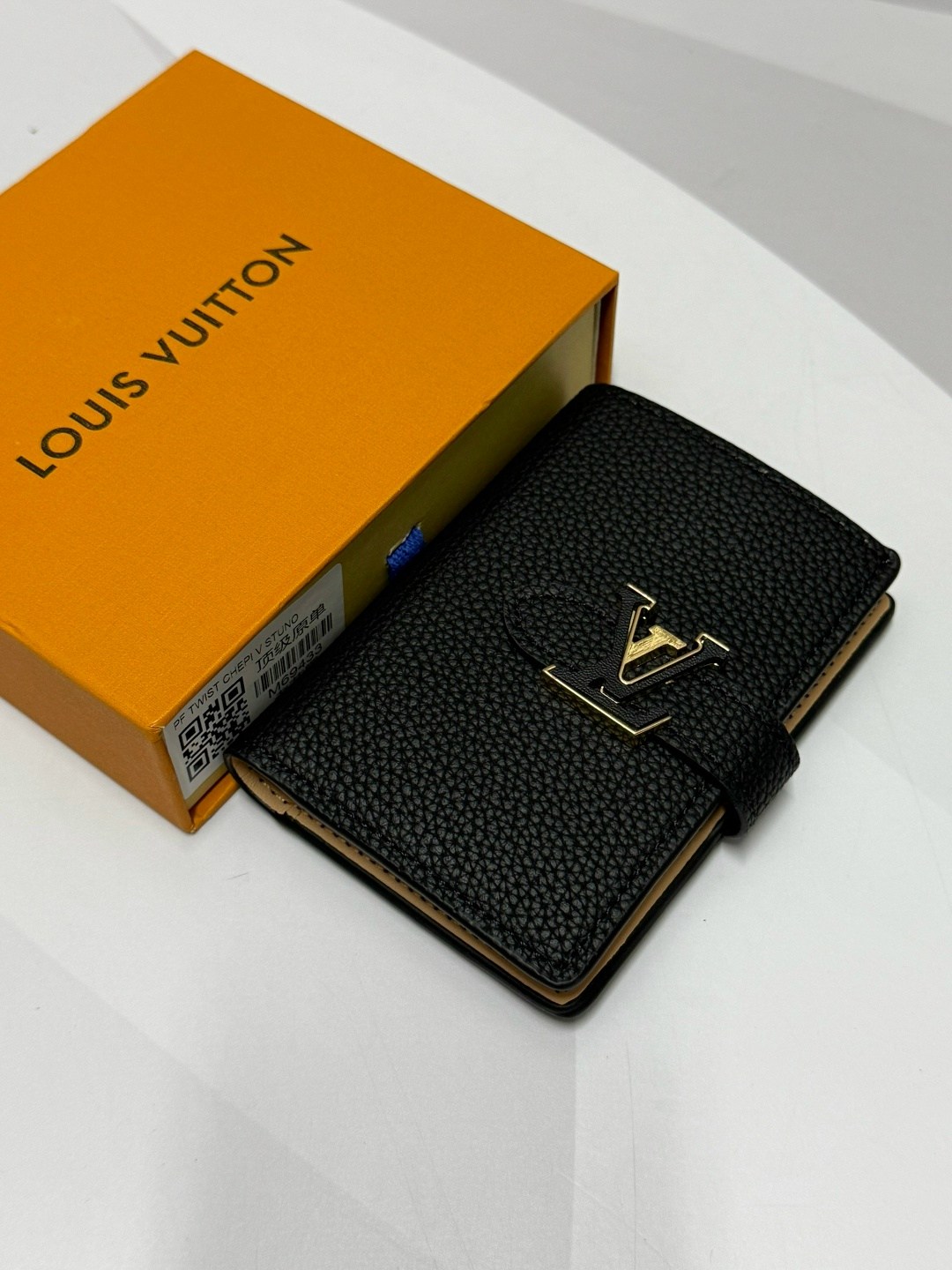 обложка на паспорт louis vuitton,картхолдер louis vuitton,louis vuitton кошельки,кошелёк луи виттон мужской,кошелек луи виттон
