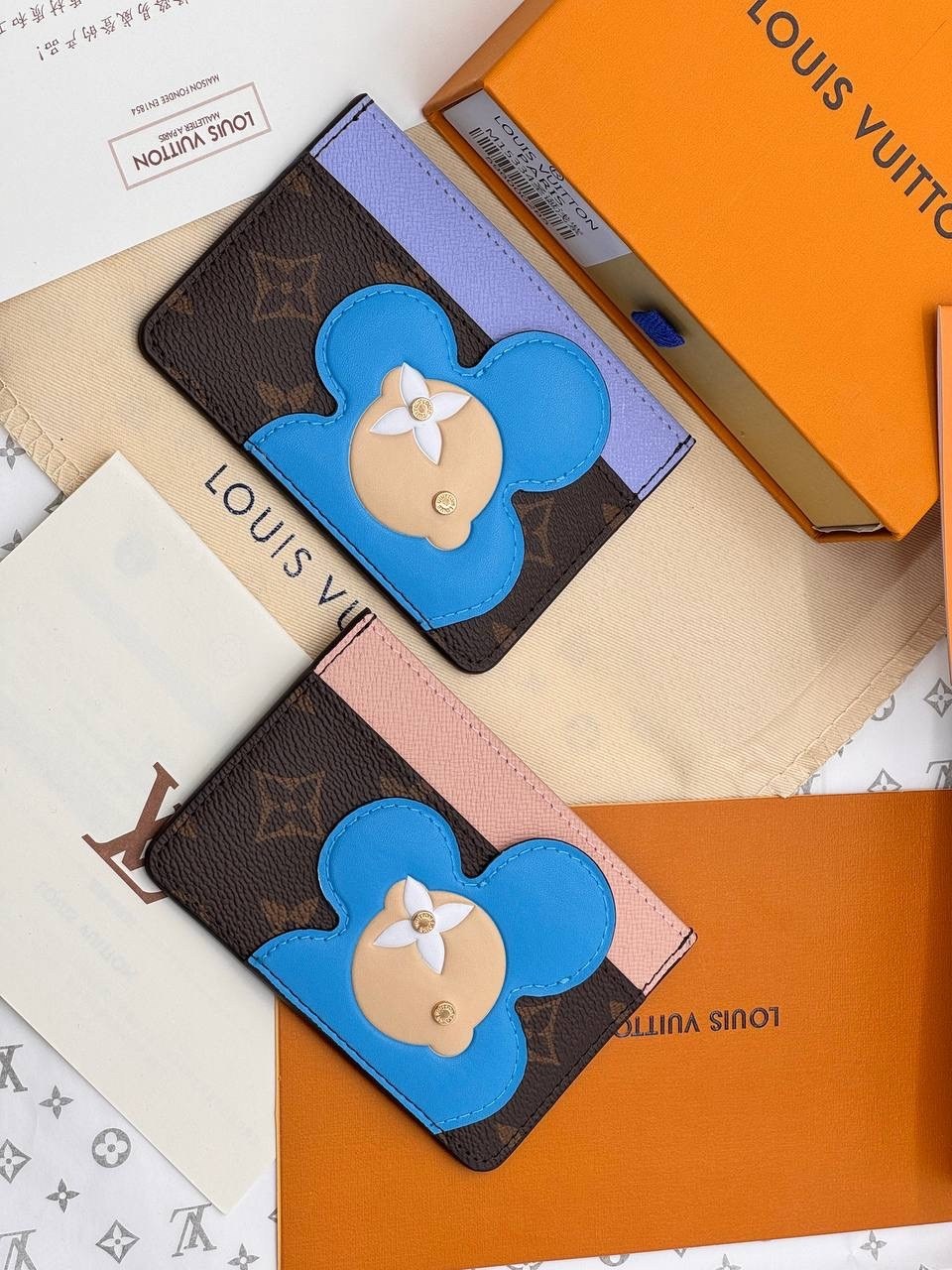 картхолдер louis vuitton,визитница картхолдер louis vuitton,кошелек louis vuitton,картхолдер луи виттон,обложка на паспорт louis vuitton