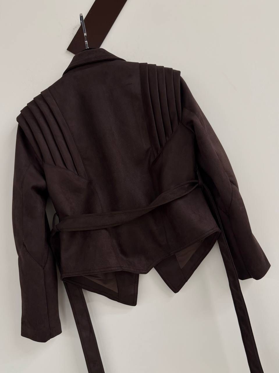 замшевая куртка,женская куртка из искусственной кожи,кожаная куртка,коричневая куртка,кожаная куртка женская