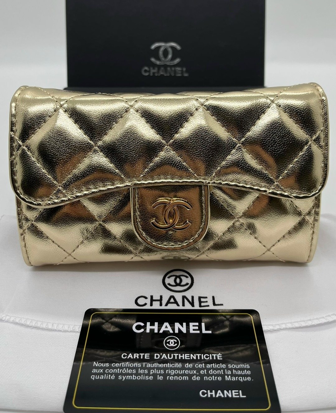 chanel кошелек,женский кошелек chanel,кошелек шанель красный,кошелек шанель,chanel classic flap