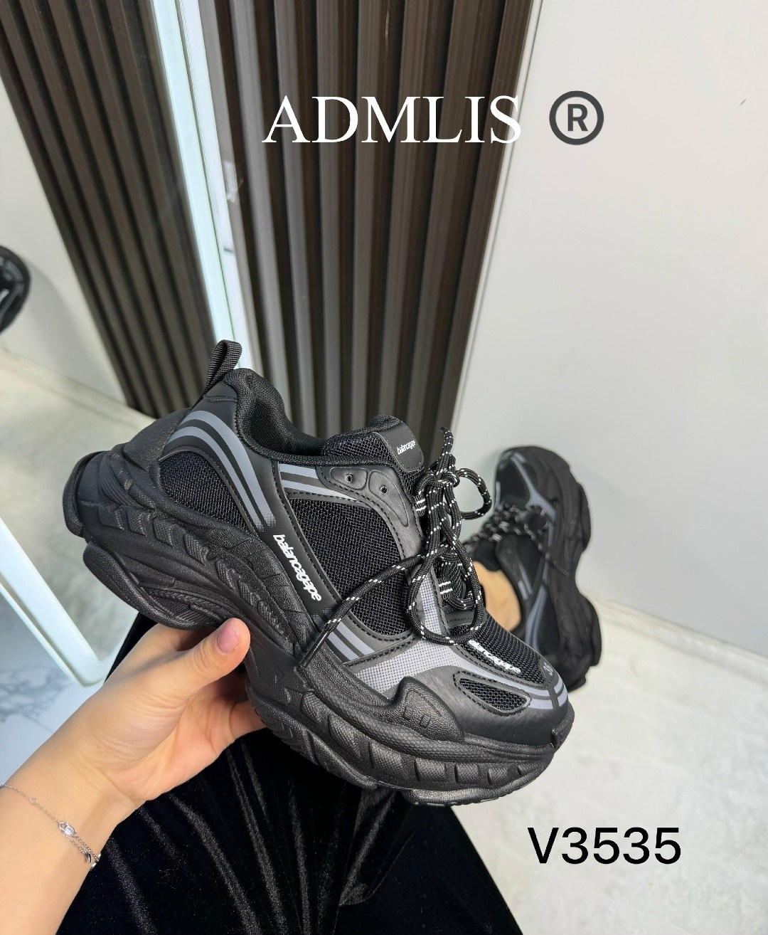 кроссовки женские balenciaga,balenciaga кроссовки,balenciaga 3 xl кроссовки,кроссовки женские,кроссовки balenciaga track